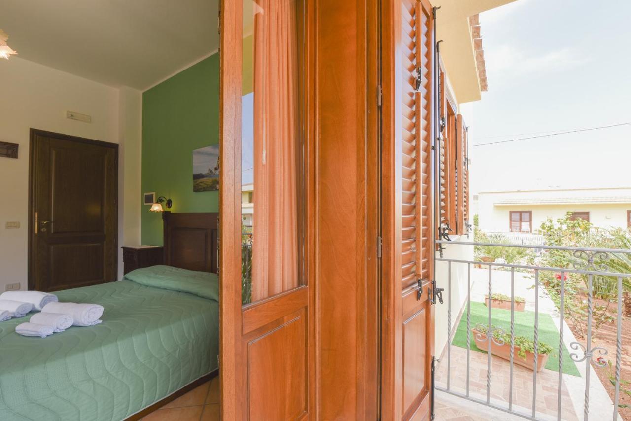 Aurora Castelluzzo Bed & Breakfast Luaran gambar