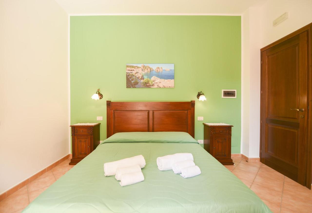 Aurora Castelluzzo Bed & Breakfast Luaran gambar