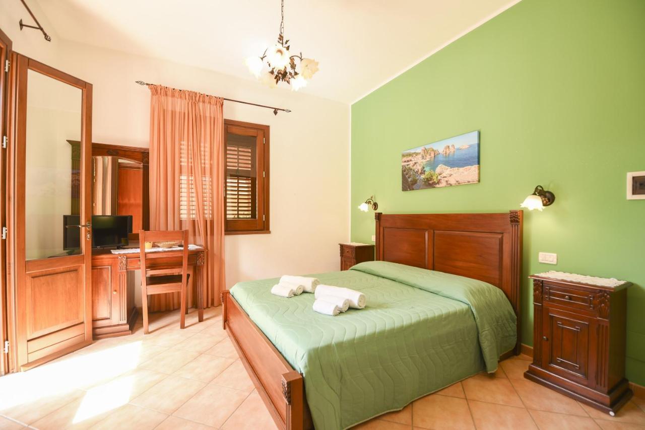 Aurora Castelluzzo Bed & Breakfast Luaran gambar