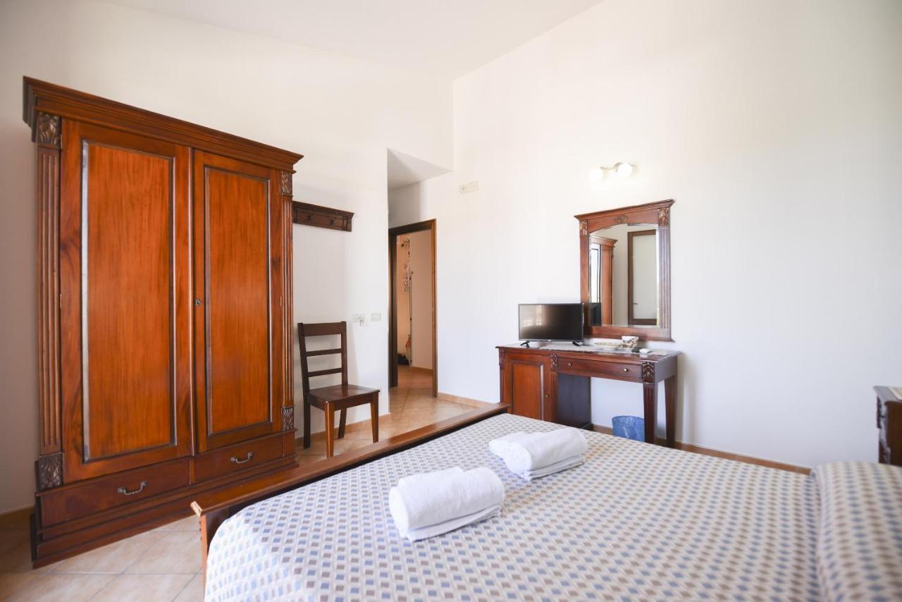 Aurora Castelluzzo Bed & Breakfast Luaran gambar
