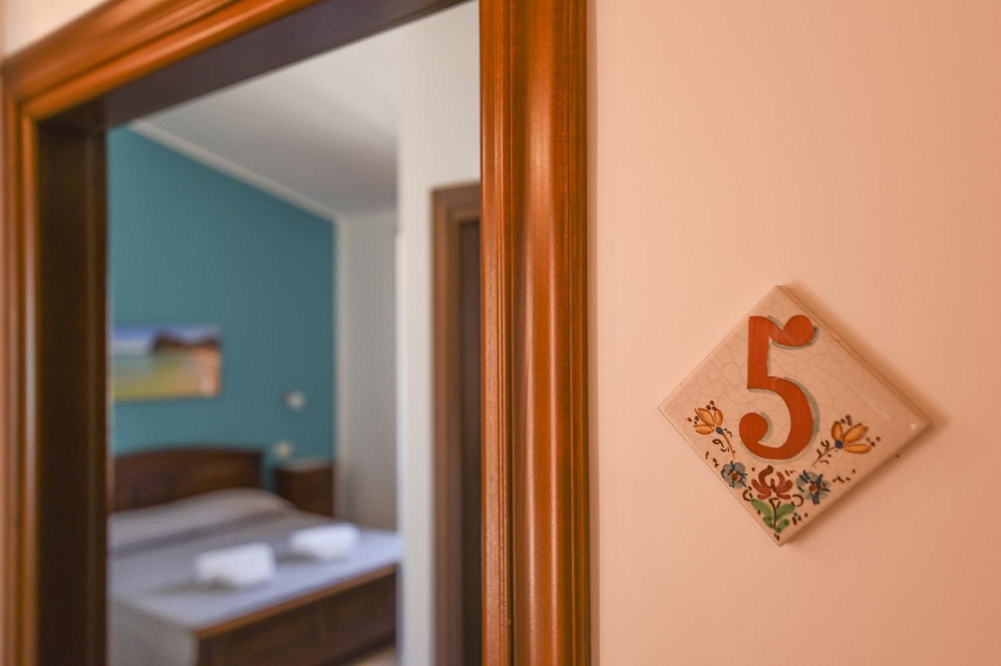 Aurora Castelluzzo Bed & Breakfast Bilik gambar
